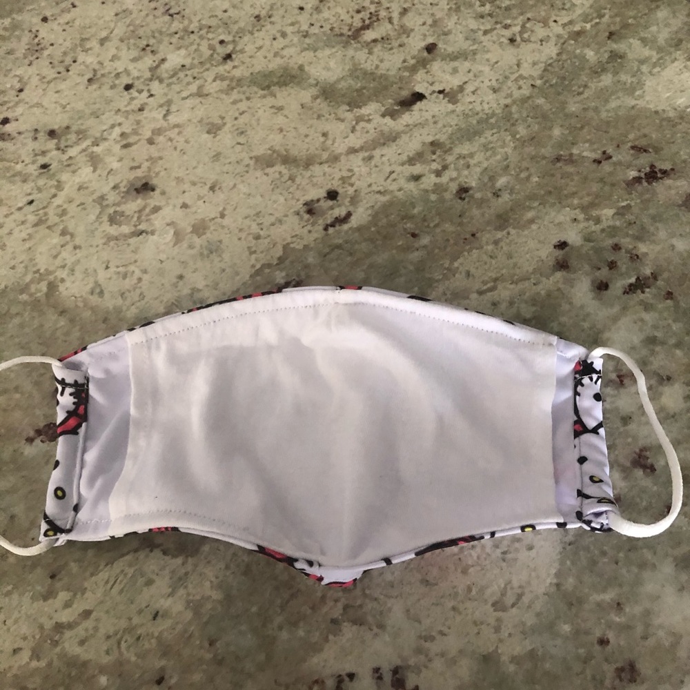 Hello Kitty Cloth Mask - Picture 4 of 4